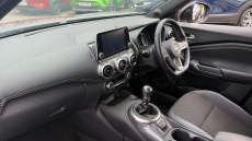 Nissan Juke 1.0 DiG-T 114 N-Connecta 5dr Petrol Hatchback